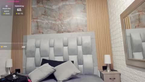 pipedark_ online show from September 20, 3:18 am