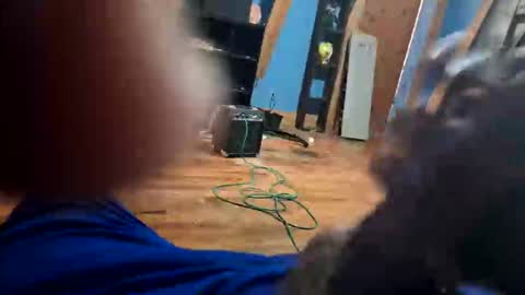 Snapshot of pipsqueek448811 chatting on March 1, 1:35 pm pipsqueek448811 online show from March 1, 1:35 pm