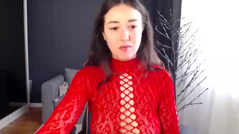 Snapshot of piscesgirl06 chatting on February 26, 5:39 am piscesgirl06 online show from February 26, 5:39 am