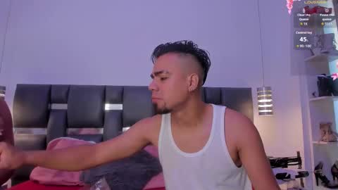 PittAndLunaa69 online show from February 14, 12:57 pm