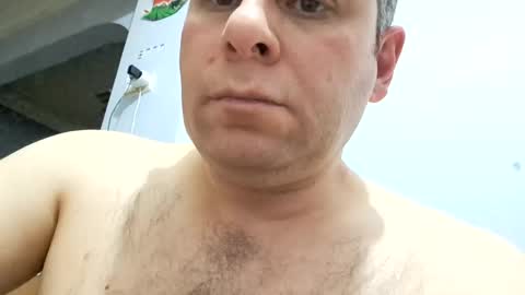 Snapshot of pixel53 chatting on January 27, 7:03 pm Gkay53 online show from January 27, 7:03 pm