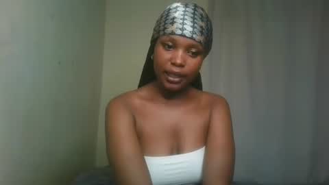 Majesty online show from December 3, 10:39 am