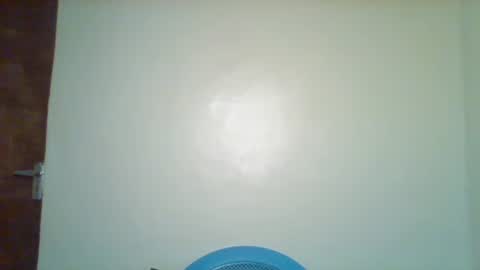 Snapshot of pixie_roman chatting on February 10, 9:24 am Majesty online show from February 10, 9:24 am