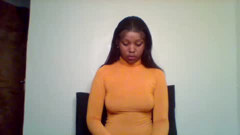 Snapshot of pixie_roman chatting on February 11, 4:17 am Majesty online show from February 11, 4:17 am