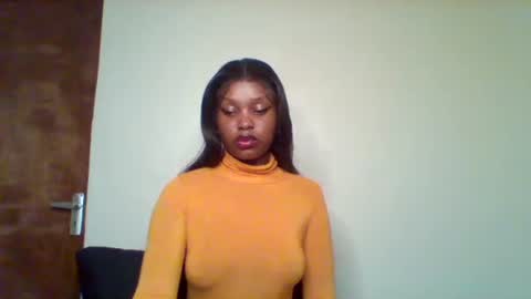 Snapshot of pixie_roman chatting on February 20, 7:54 am Majesty online show from February 20, 7:54 am