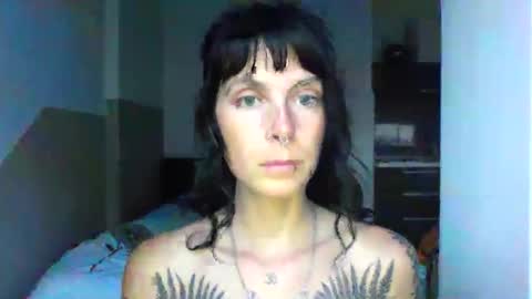 Snapshot of pixiecatfairy chatting on October 20, 3:45 pm pixiecatfairy online show from October 20, 3:45 pm