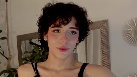 cris online show from February 7, 3:34 am