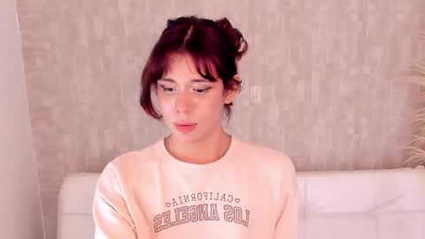 cris online show from September 10, 2:50 pm