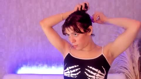 cris online show from September 15, 4:45 am