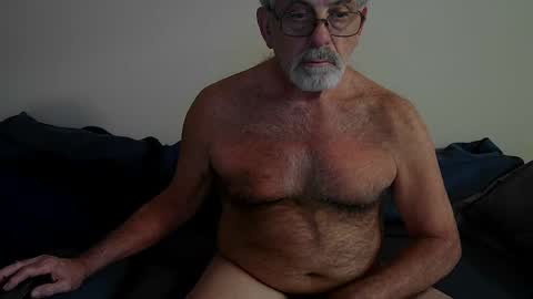 Snapshot of pjdaddjo775 chatting on September 15, 6:57 am pjdaddjo775 online show from September 15, 6:57 am