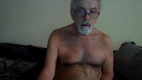 Snapshot of pjdaddjo775 chatting on October 14, 8:04 am pjdaddjo775 online show from October 14, 8:04 am
