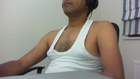 Snapshot of platino3026 chatting on October 2, 11:01 pm platino3026 online show from October 2, 11:01 pm