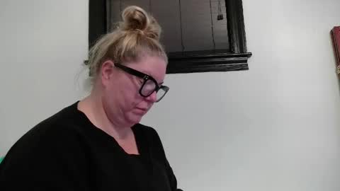 Platinum Puzzy online show from April 22, 2:58 am