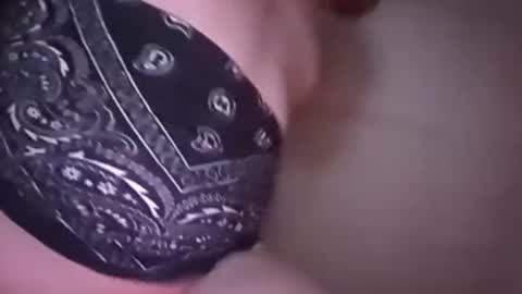 SEX ADDICTION WANNA MEET online show from December 5, 9:39 am