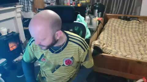 playboy_horny online show from December 20, 11:56 pm