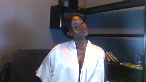 Snapshot of playboytit chatting on September 17, 6:26 am playboytit online show from September 17, 6:26 am
