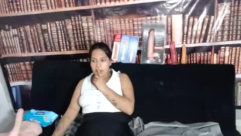 Snapshot of playful_girls3909 chatting on February 16, 6:32 am sweed online show from February 16, 6:32 am