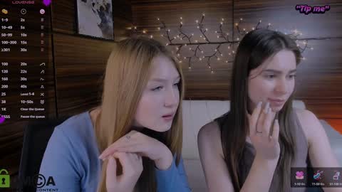 Sophie online show from January 28, 2:43 am