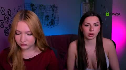 Sophie online show from March 22, 8:12 pm