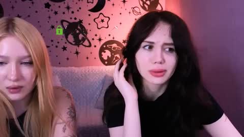 Sophie online show from May 6, 7:19 pm