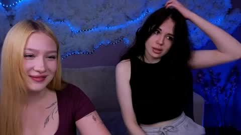 Sophie online show from May 30, 7:11 pm