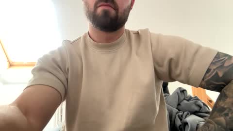 playfulboner7 online show from March 7, 2:58 pm