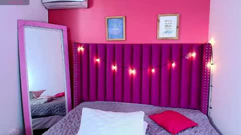 SAMARA  online show from December 25, 12:37 pm