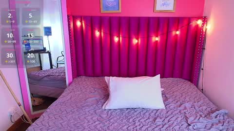 SAMARA  online show from January 19, 12:39 pm