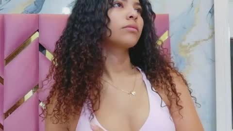 Snapshot of playfuljust_18 chatting on April 12, 8:14 pm SAMARA online show from April 12, 8:14 pm