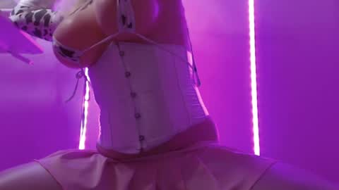 MaidArianna online show from July 1, 9:03 pm