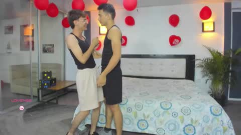   online show from September 22, 11:18 pm