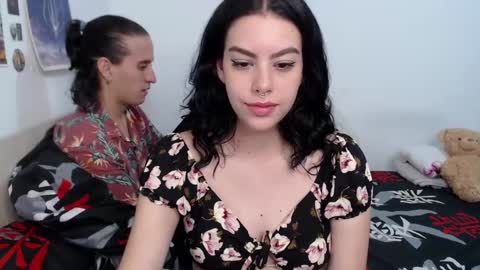 Snapshot of playing_with_hunter chatting on February 27, 4:53 pm playing_with_hunter online show from February 27, 4:53 pm