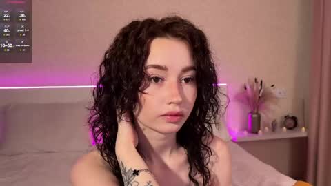 Simona and Bonnie online show from May 10, 2:44 pm