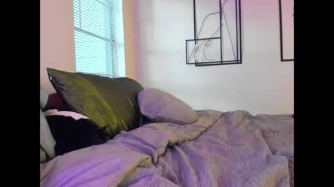 Snapshot of playwithpetra chatting on November 11, 11:16 pm PlaywithPetra online show from November 11, 11:16 pm