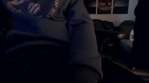 Hello ask me  . Im glad  to see you here in my room. Welcome PVT is open online show from November 22, 9:08 am