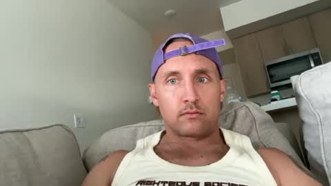 pleasantlysurprise online show from July 4, 1:01 am