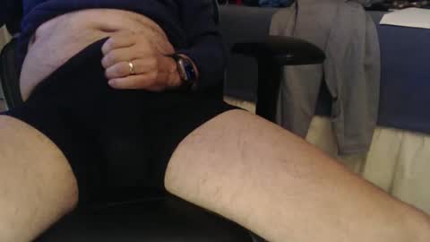 Snapshot of pleasuregiver50 chatting on January 10, 11:11 am Pleasure Giver online show from January 10, 11:11 am