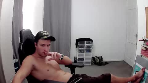 Snapshot of plkrisztian chatting on September 30, 7:30 pm plkrisztian online show from September 30, 7:30 pm