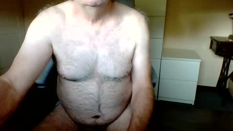 Snapshot of pluchet chatting on June 25, 5:12 am pluchet online show from June 25, 5:12 am