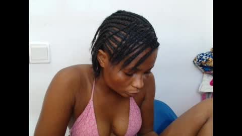 plumnjuicyx online show from October 10, 11:42 am