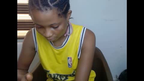 Snapshot of plumnjuicyx chatting on December 17, 7:14 am plumnjuicyx online show from December 17, 7:14 am