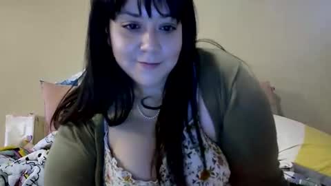 Snapshot of plumpbunny91 chatting on May 31, 12:08 am Plump Bunny online show from May 31, 12:08 am