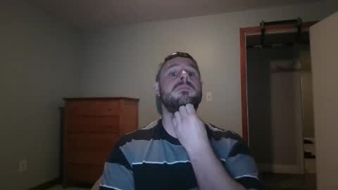 Snapshot of pluski155 chatting on December 26, 5:47 am Evan online show from December 26, 5:47 am