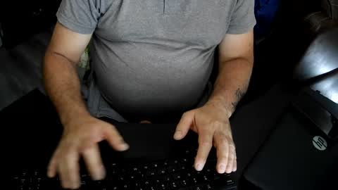 Snapshot of plutoloco chatting on July 20, 7:49 pm plutoloco online show from July 20, 7:49 pm