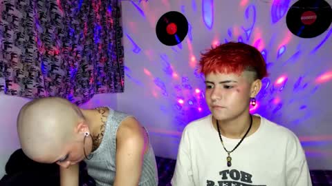   online show from January 7, 11:35 pm