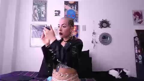    online show from September 24, 8:23 pm