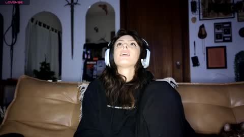 Snapshot of pnkgf chatting on December 22, 2:06 am pnkgf online show from December 22, 2:06 am