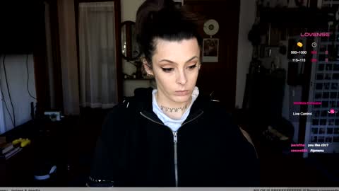 Snapshot of pnkgf chatting on January 5, 7:17 pm pnkgf online show from January 5, 7:17 pm