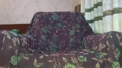 Snapshot of pobedilda1 chatting on November 5, 2:39 pm pobedilda1 online show from November 5, 2:39 pm