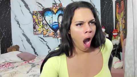 Snapshot of pocahontas_98113116 chatting on January 15, 12:36 pm lesly pagina azul pocahontas982 online show from January 15, 12:36 pm